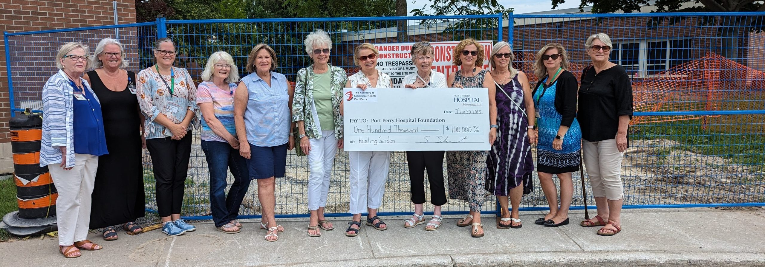 Auxiliary Cheque presentation for the Healing Garden